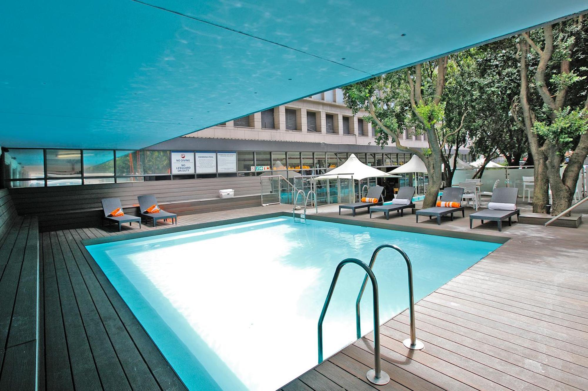 Fountains Cityscape Apartment Cape Town
