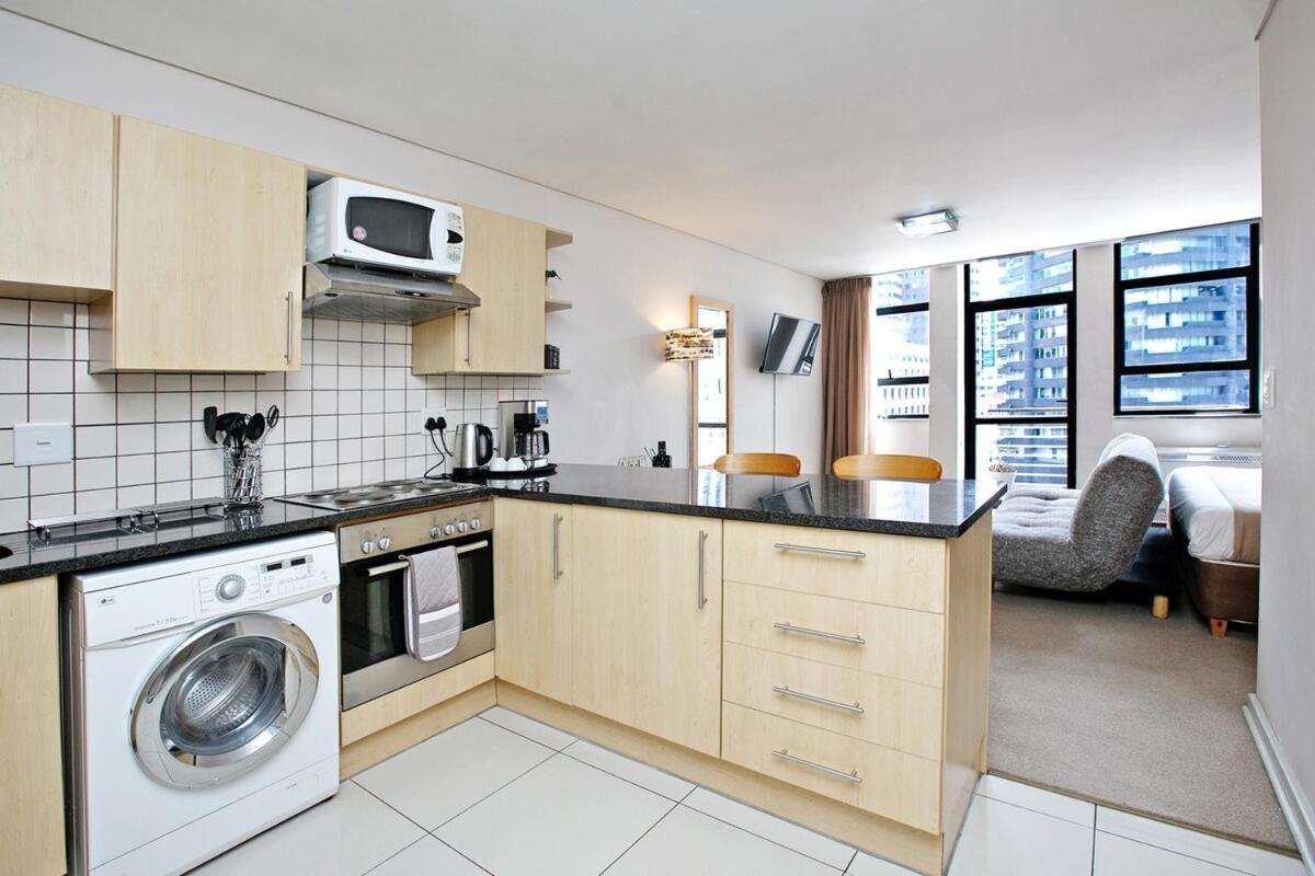 Fountains Cityscape Apartment *